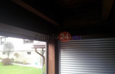 předokenní rolety v altánu_9
