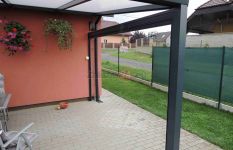 screenová roleta zip pro stínění pergoly_3