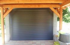 Garážová rolovací vrata pro přístřešek Garážová rolovací vrata pro přístřešek