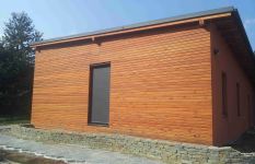 screenová roleta GW pro stínění fixného okna rodinného domu