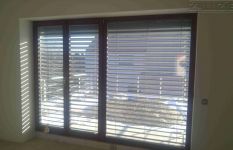 venkovní žaluzie rodinný dům Praha, montáž žaluzie24