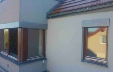 venkovní žaluzie rodinný dům Praha, montáž žaluzie24