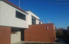 venkovní žaluzie rodinný dům Praha, montáž žaluzie24