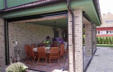 Screenové rolety pro stínění altánu