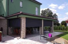 Screenové rolety pro stínění altánu