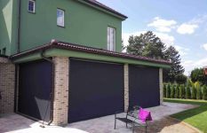 Screenové rolety pro stínění altánu