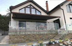 markýza SHAN pro stínění terasy